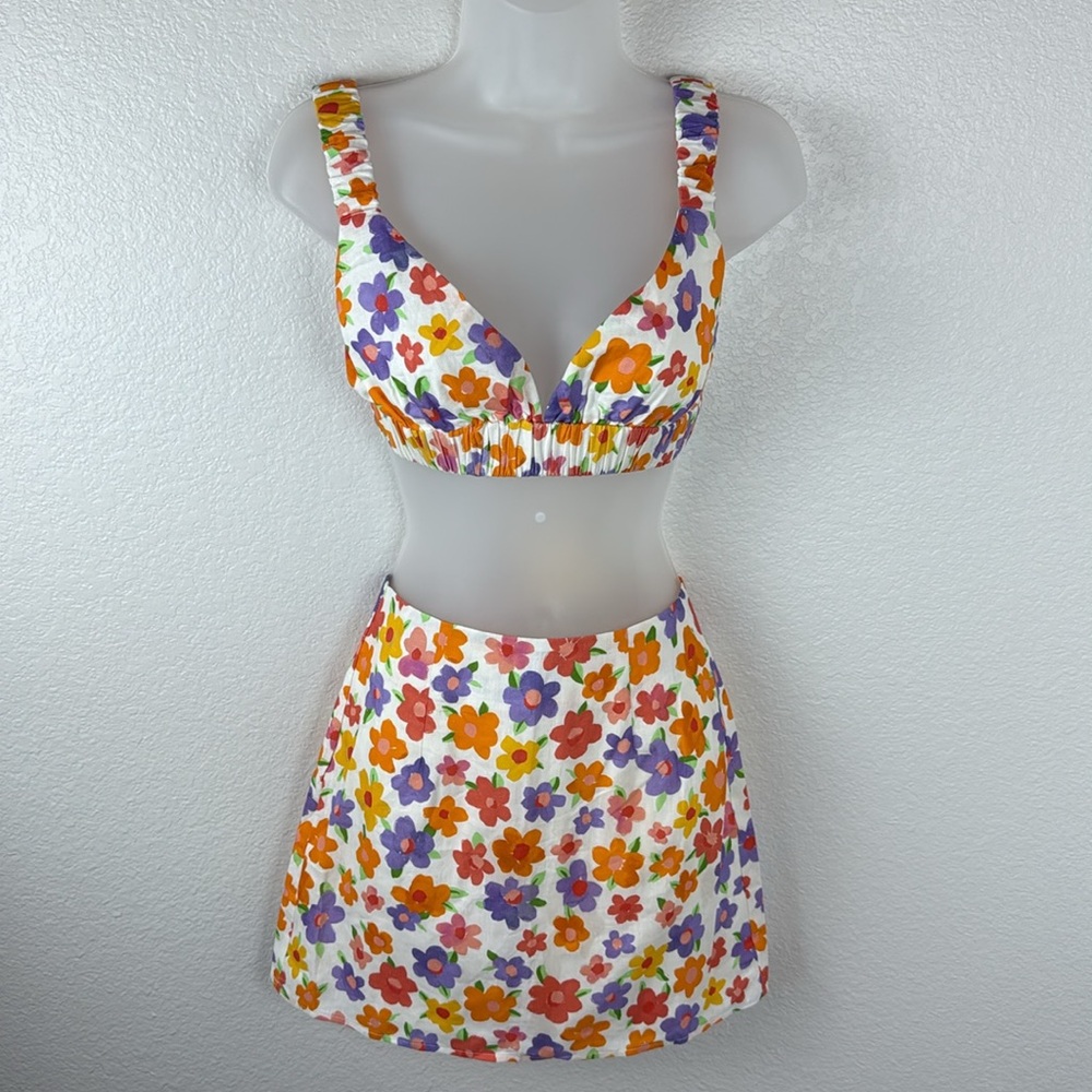 PEPPERMAYO Floral Line Crop Top & Floral Linen Mini Skirt Set Size 2 NWT - Picture 5 of 10